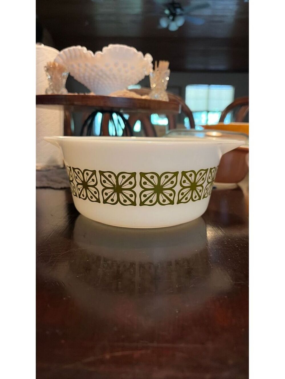 23. Vintage Pyrex Verde Square Flowers 474-B 1.5 Qt Casserole
